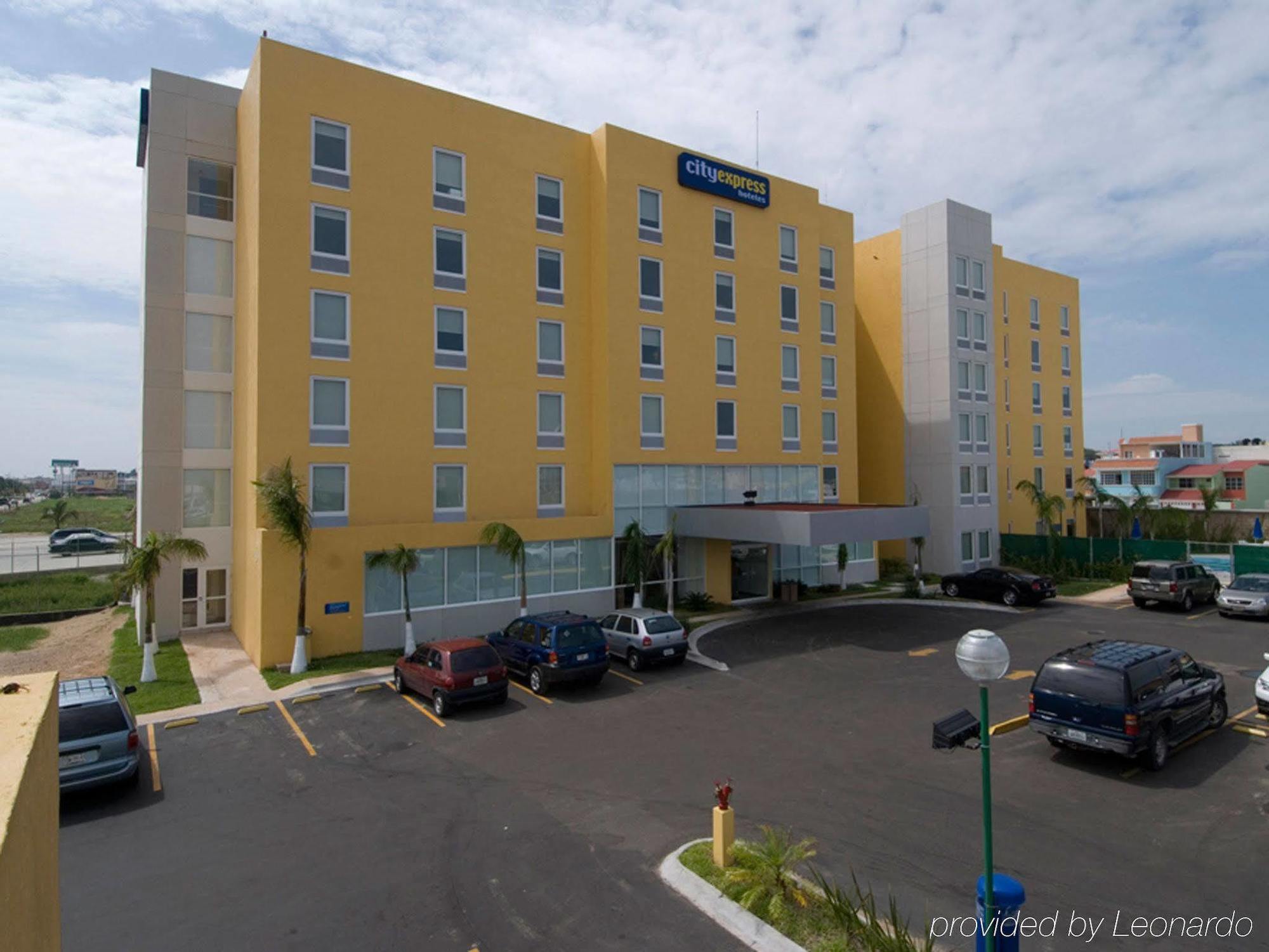 City Express Coatzacoalcos Luaran gambar